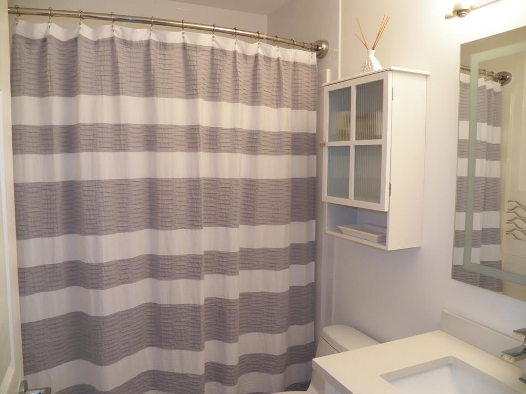 33 78th Street, Sea Isle City (Beach Block)