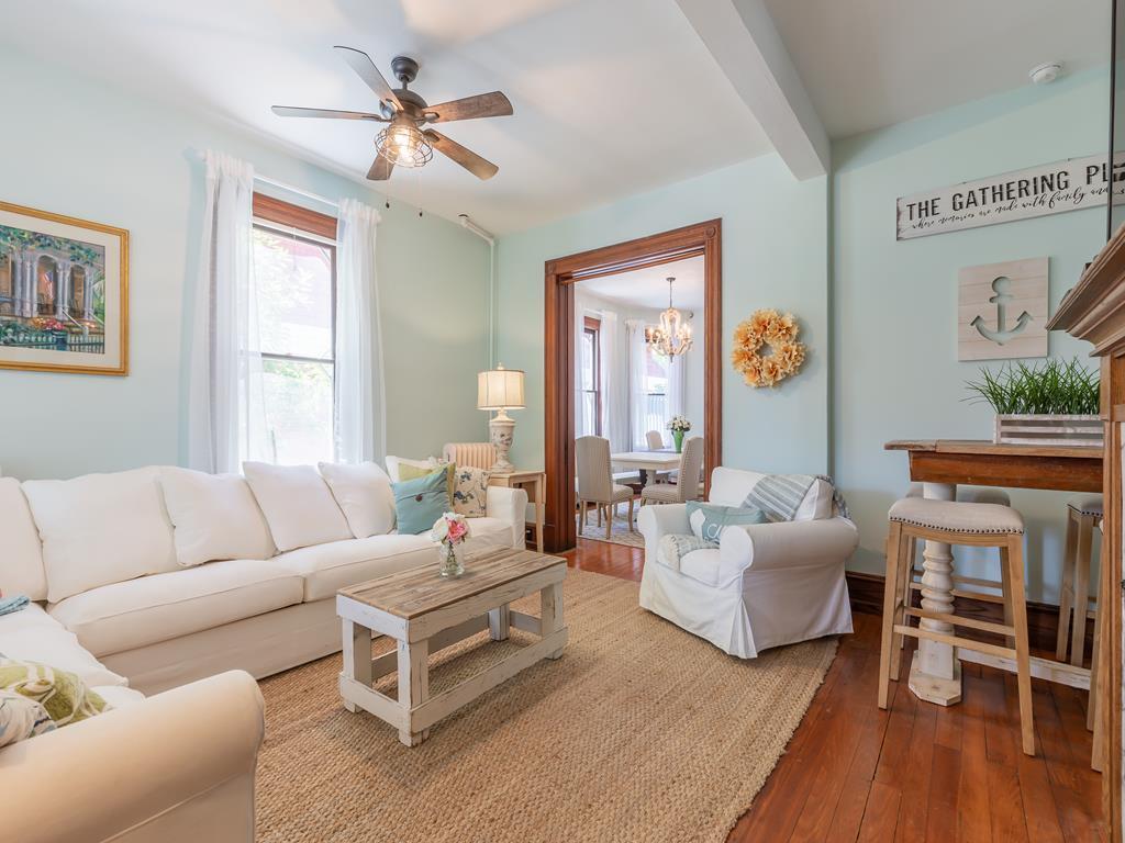 627 Hughes Street - 8 Beds/4 Baths - Whole House | Photo 5