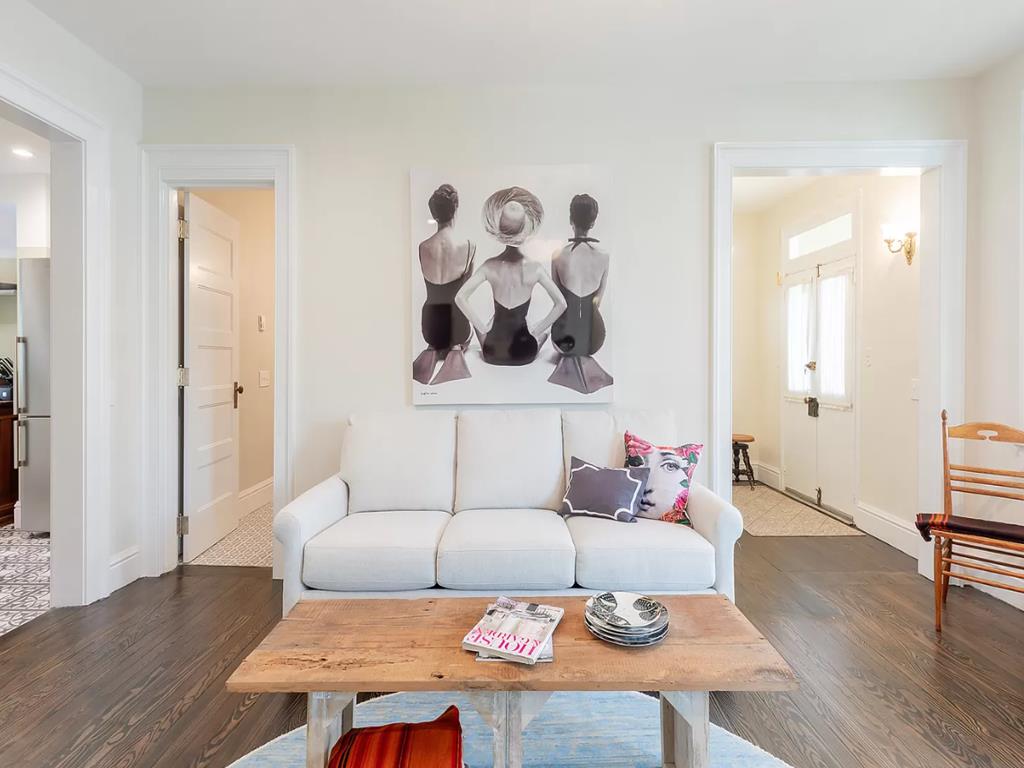 678 Washington Street | Photo 6