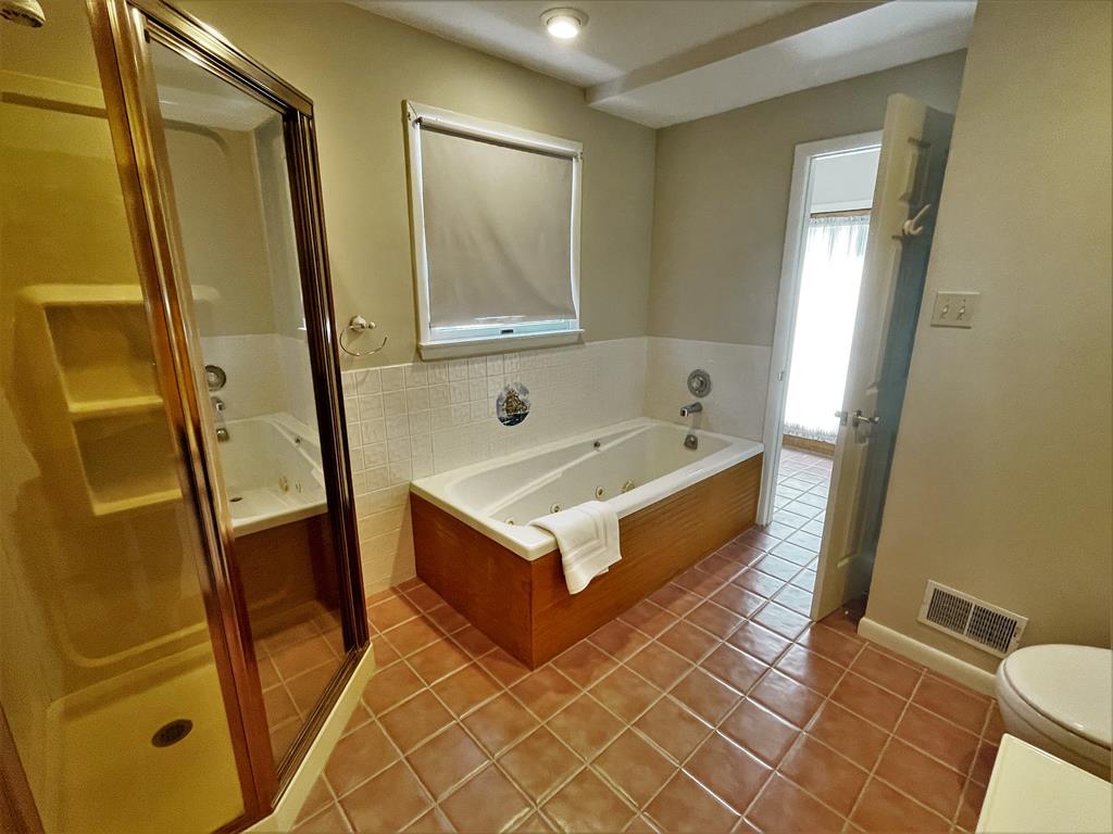 1042 Michigan | Photo 15