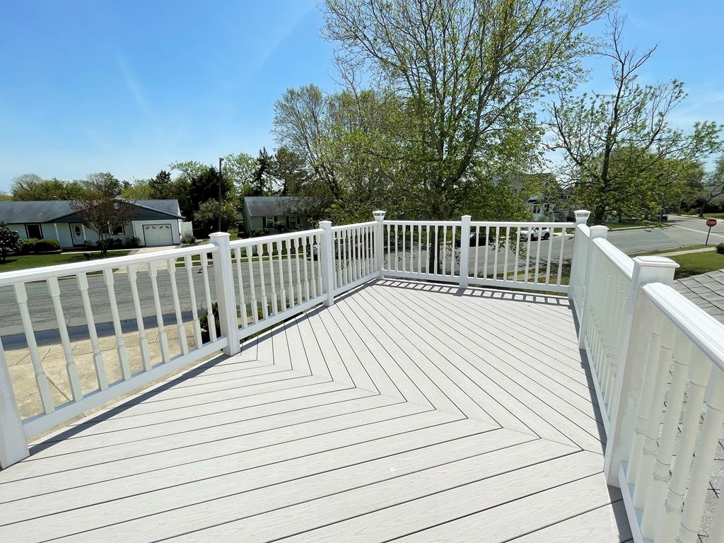 1042 Michigan | Photo 19