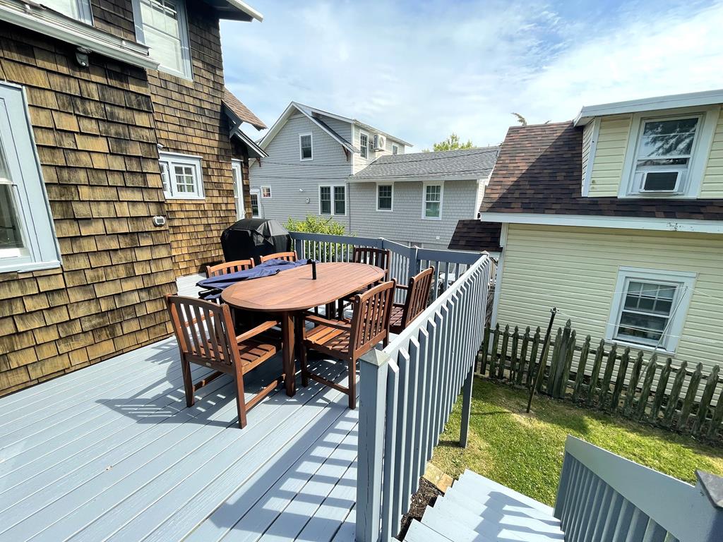 Bright & Airy Fernweh Cottage - Newly Remodeled! | Photo 24