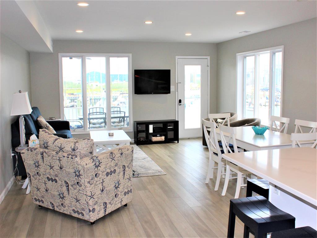 4436 Venicean Road, Sea Isle City (Bay Front)