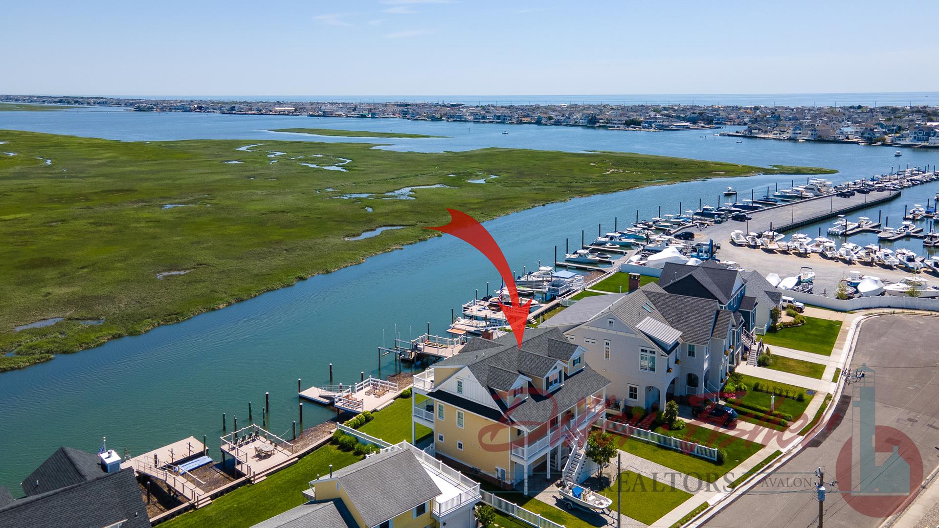 20 Hallman Road, Stone Harbor Manor (Bay) - Picture 2