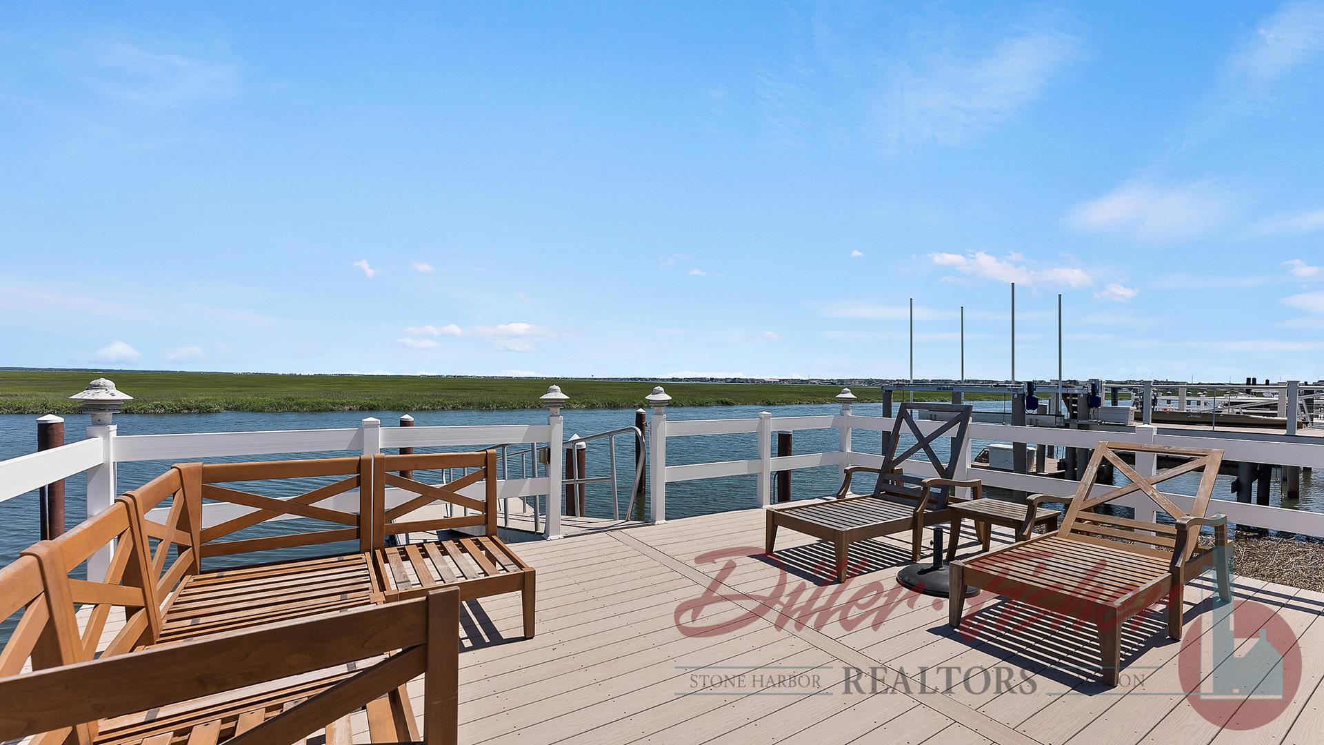 20 Hallman Road, Stone Harbor Manor (Bay) - Picture 5