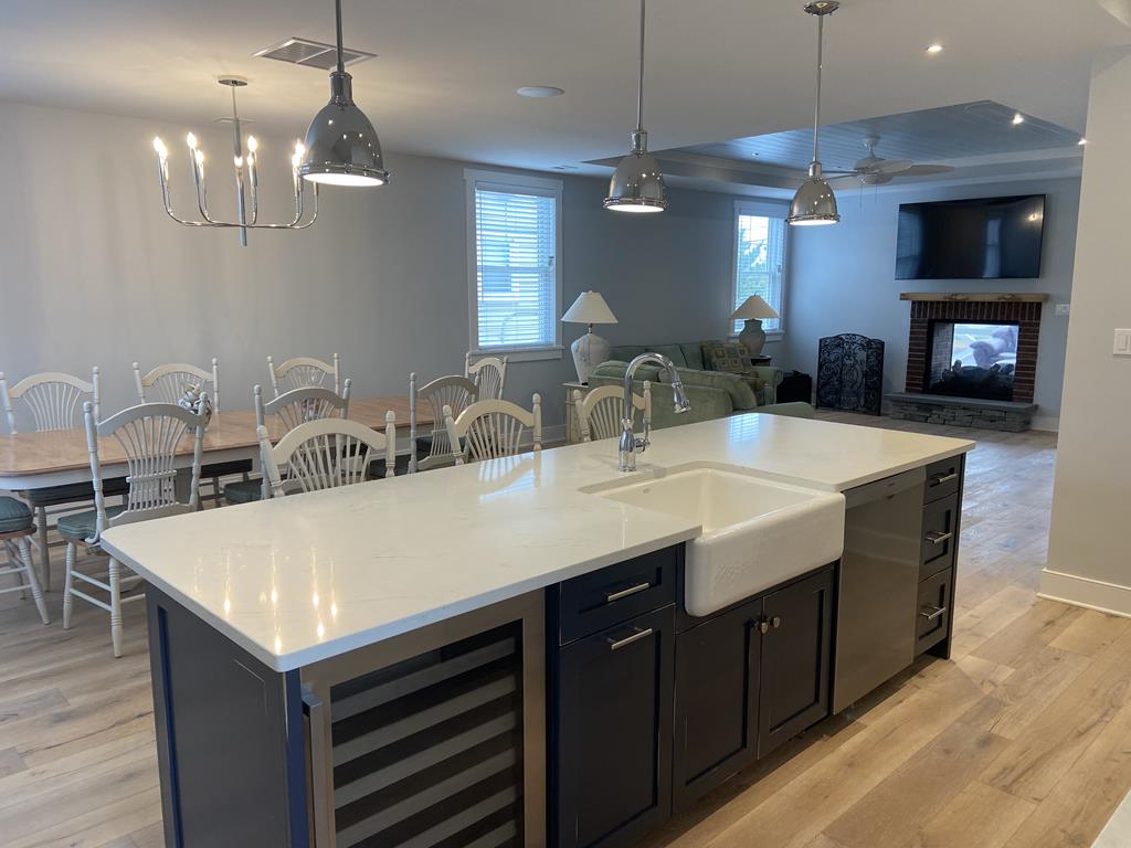 36 W. Alabama Avenue, Beach Haven Park (Bay Block)