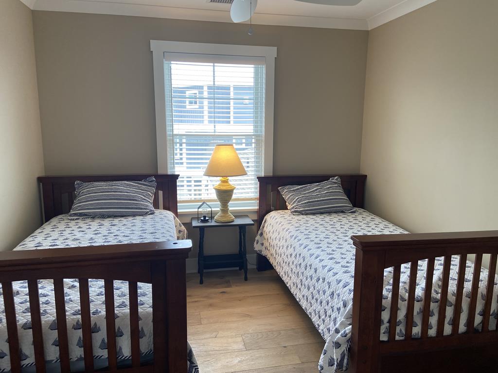 36 W. Alabama Avenue, Beach Haven Park (Bay Block)