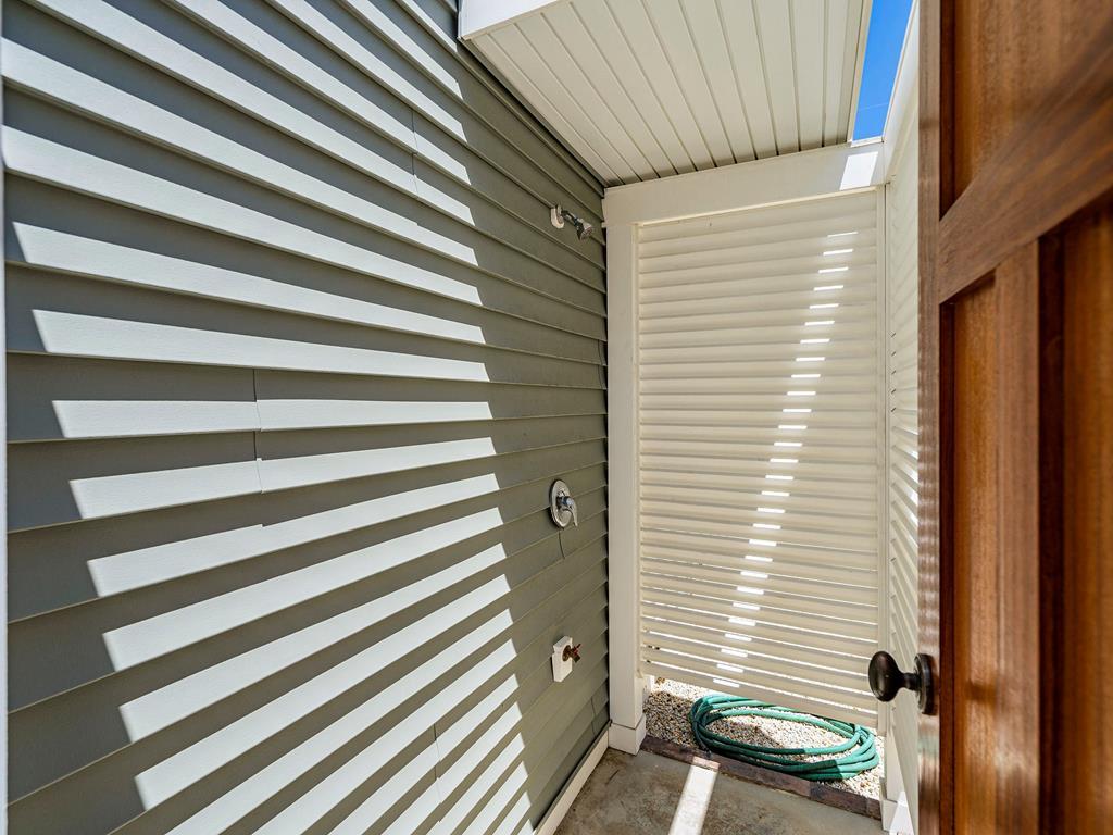 36 W. Alabama Avenue, Beach Haven Park (Bay Block)