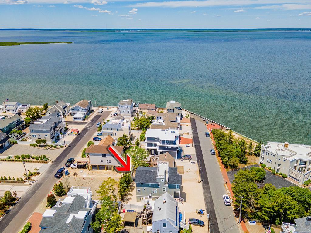 36 W. Alabama Avenue, Beach Haven Park (Bay Block)