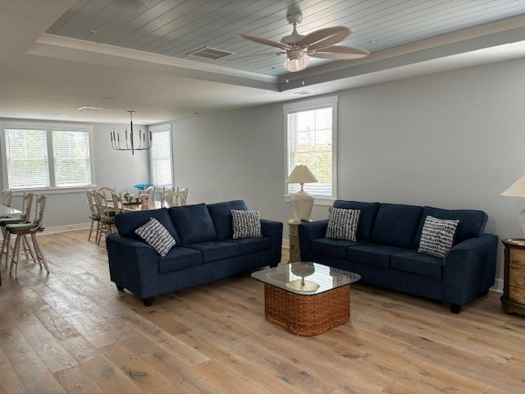 36 W. Alabama Avenue, Beach Haven Park (Bay Block)