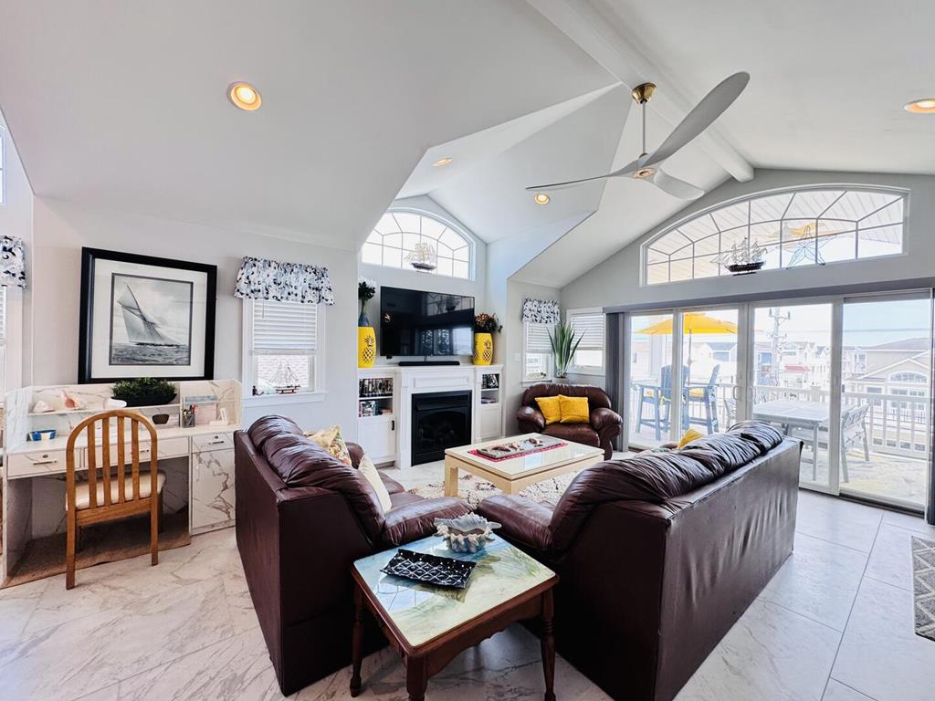 7208 Landis Avenue, Sea Isle City (Center)