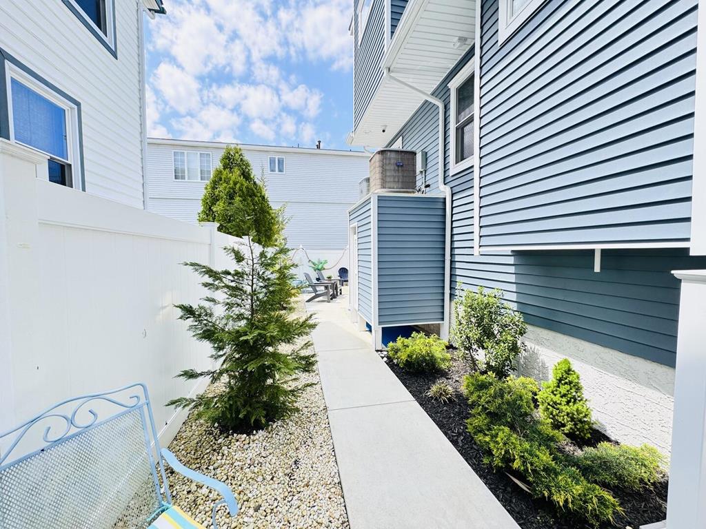7208 Landis Avenue, Sea Isle City (Center)