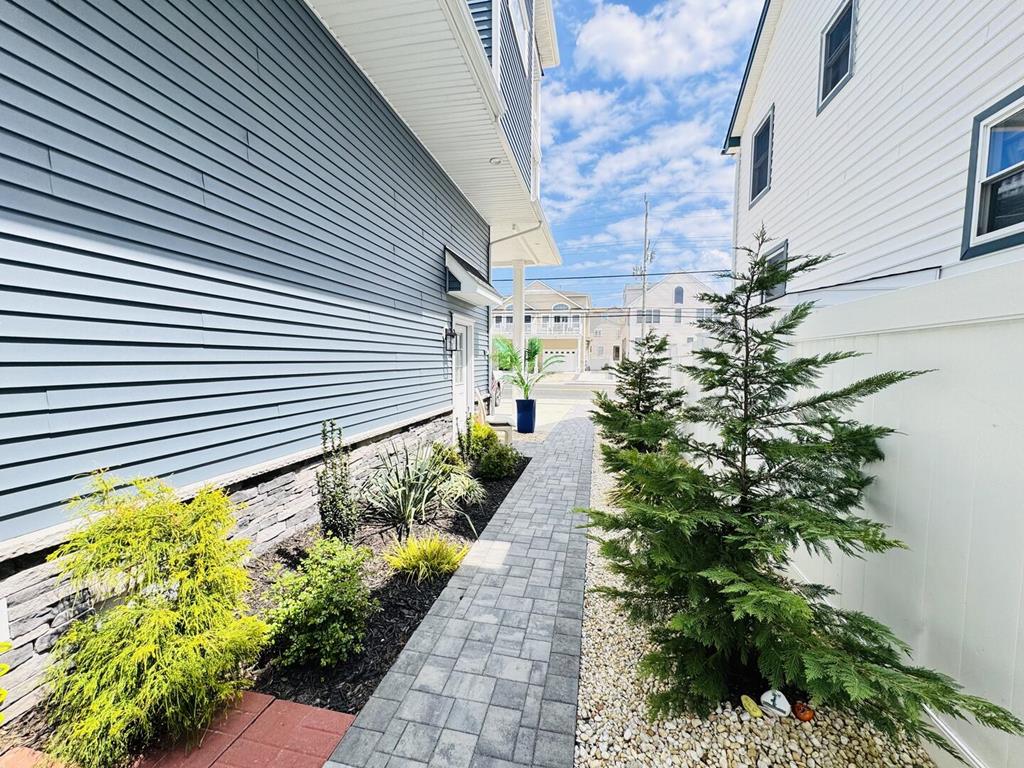 7208 Landis Avenue, Sea Isle City (Center)