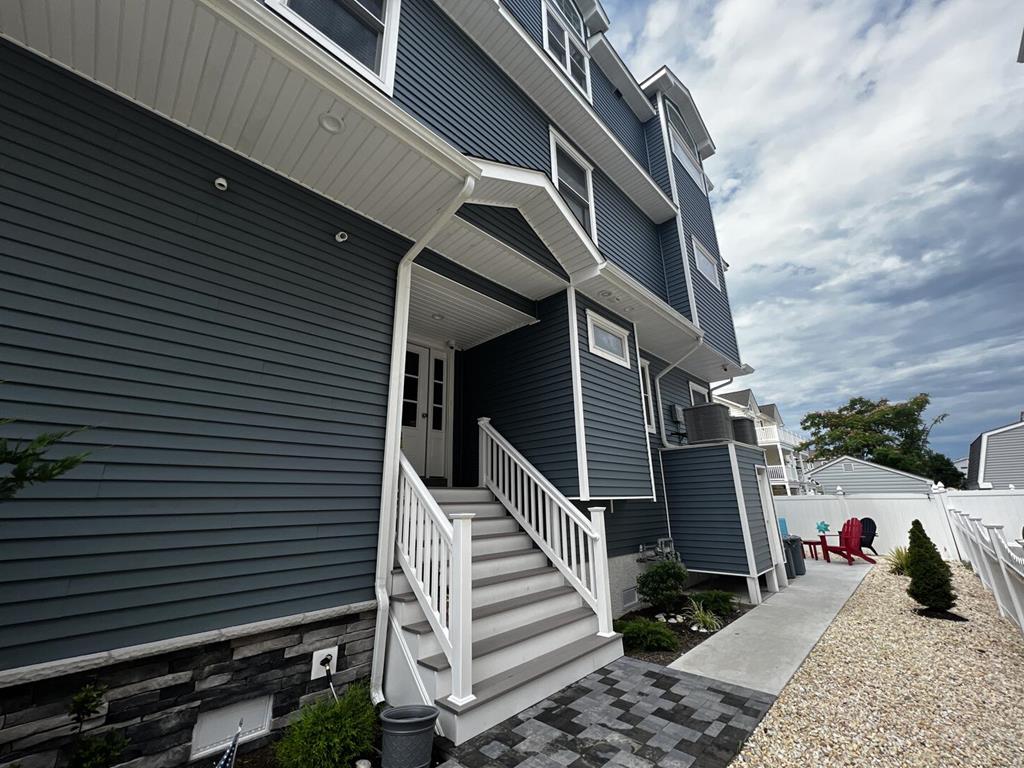 7208 Landis Avenue, Sea Isle City (Center)
