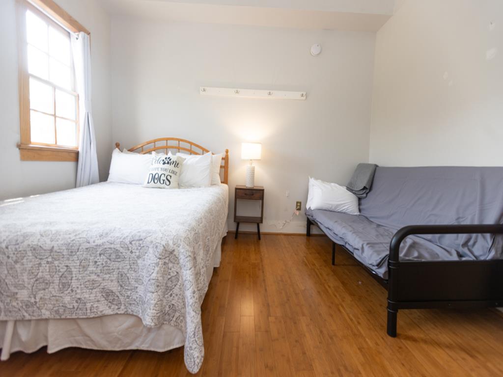 1015 Washington Arctic Fox Suite | Photo 24