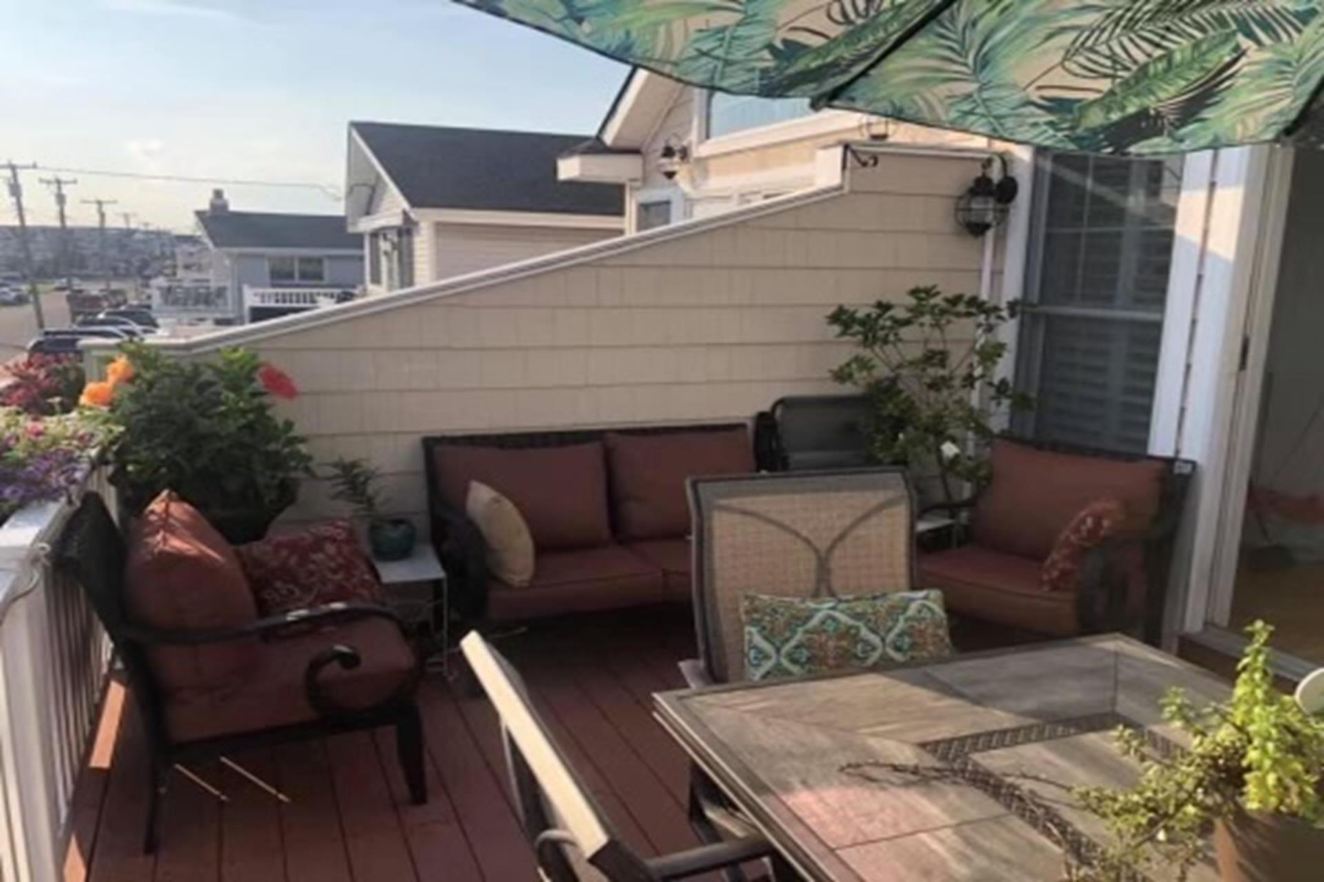 633 21st Street, Avalon (Center)