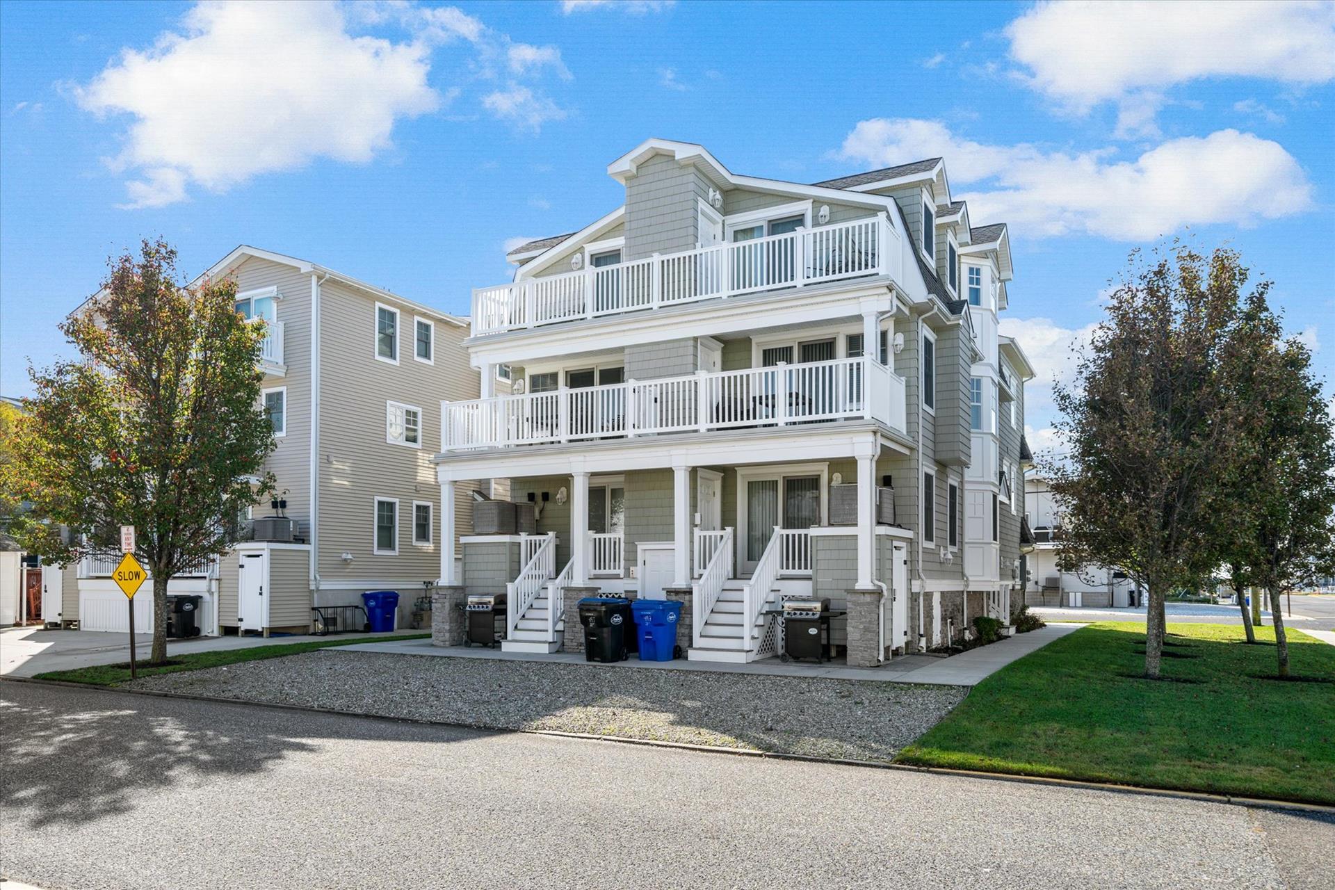 ロイヤルブラッド【FM TOWNS】 Apartments for Rent in Midland, TX | FLATZ 432