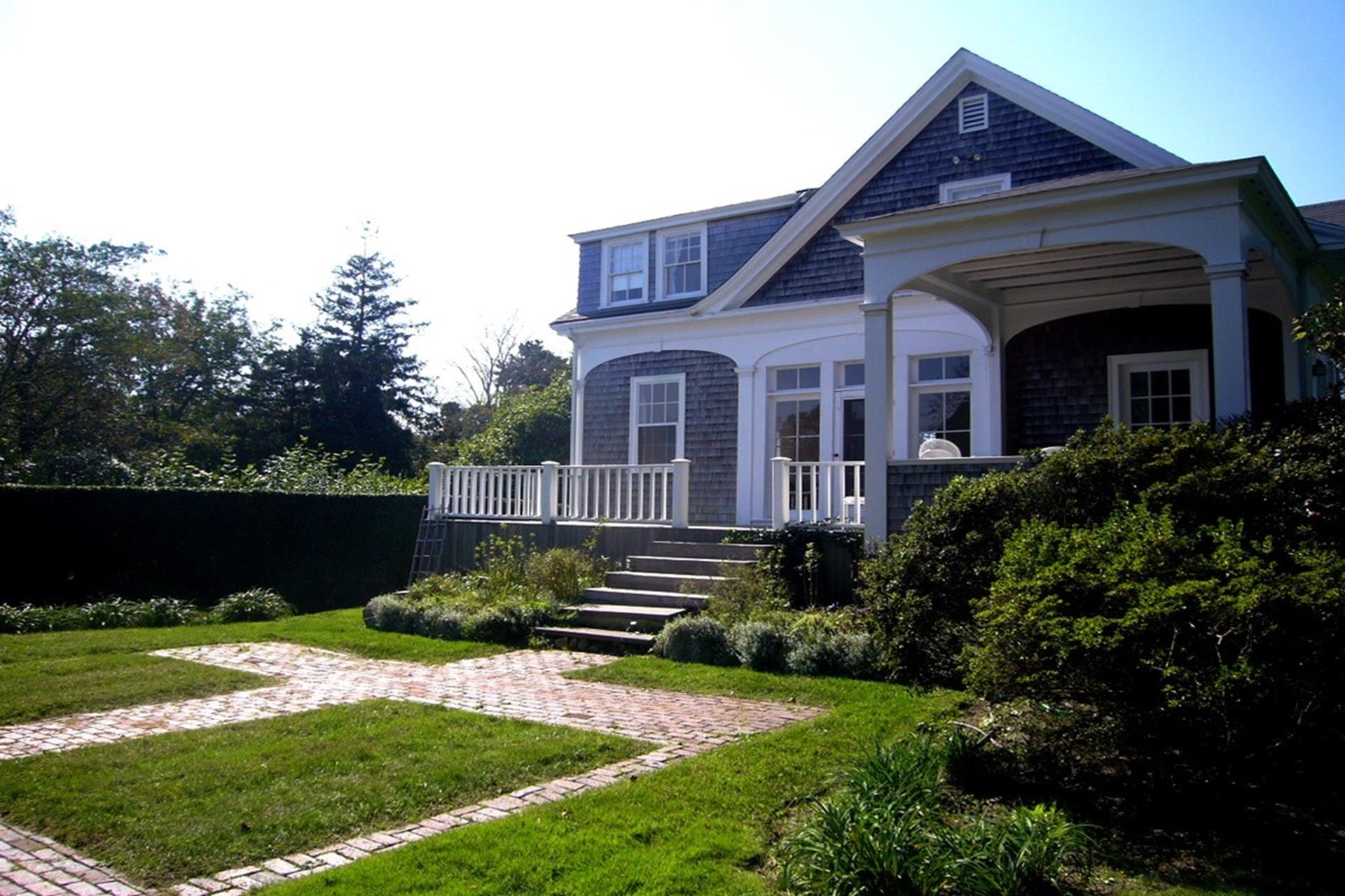 44 Hatch Road, Vineyard Haven, MA 02568, Water Views MLS 153644