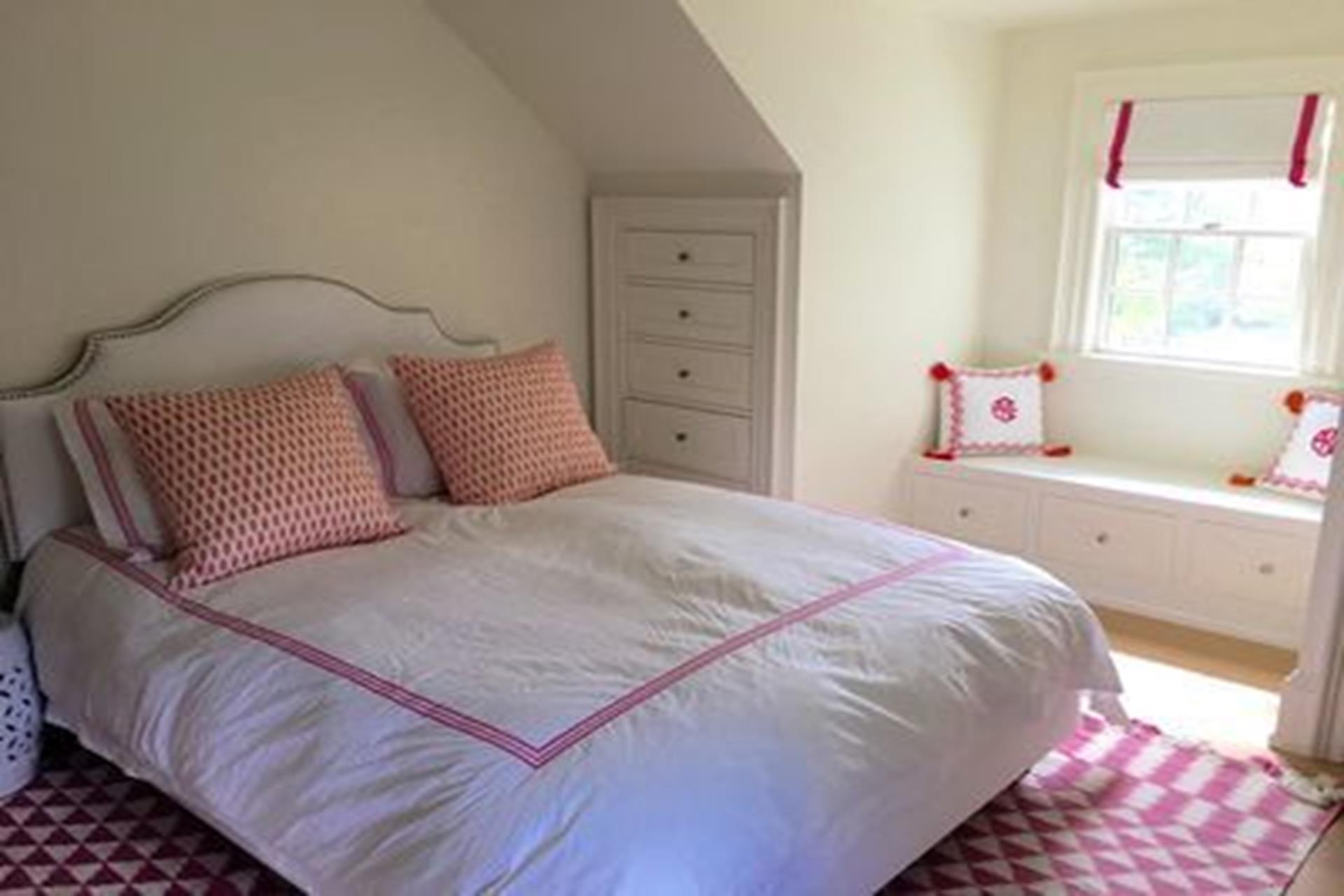 44 Hatch Road, Vineyard Haven, MA 02568, Water Views MLS 153644