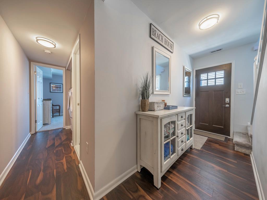 2048 Ocean Drive | Photo 3