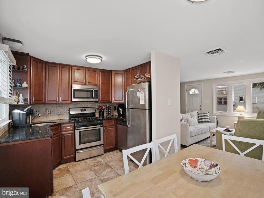 6200 Long Beach Blvd, Brant Beach (Bay Side)