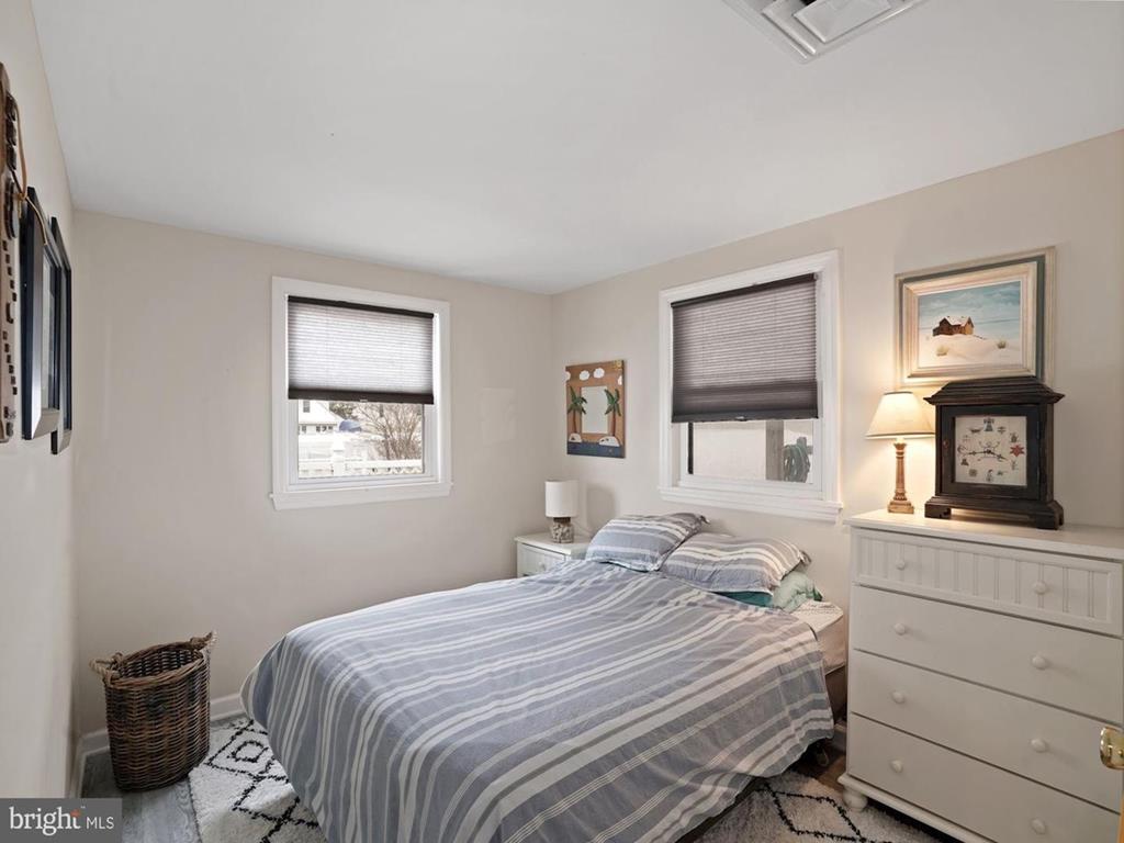 6200 Long Beach Blvd, Brant Beach (Bay Side)