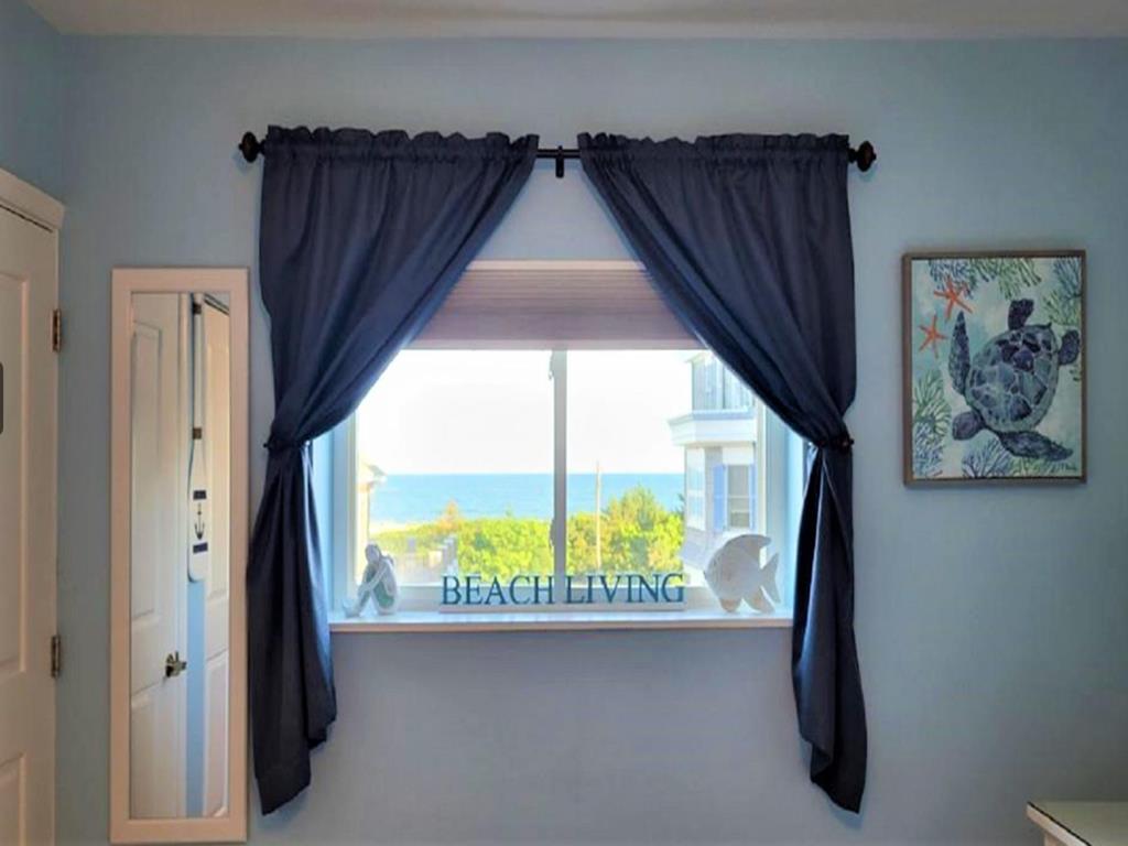 M & M Shore Thing | Photo 16