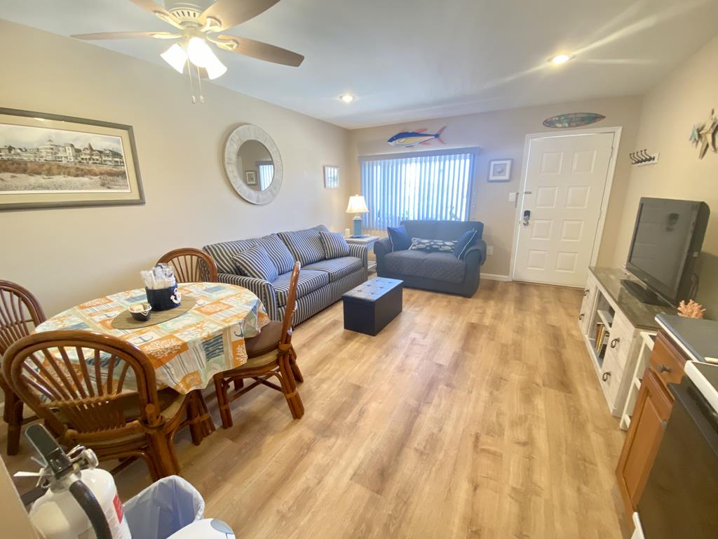 M & M Shore Thing | Photo 6