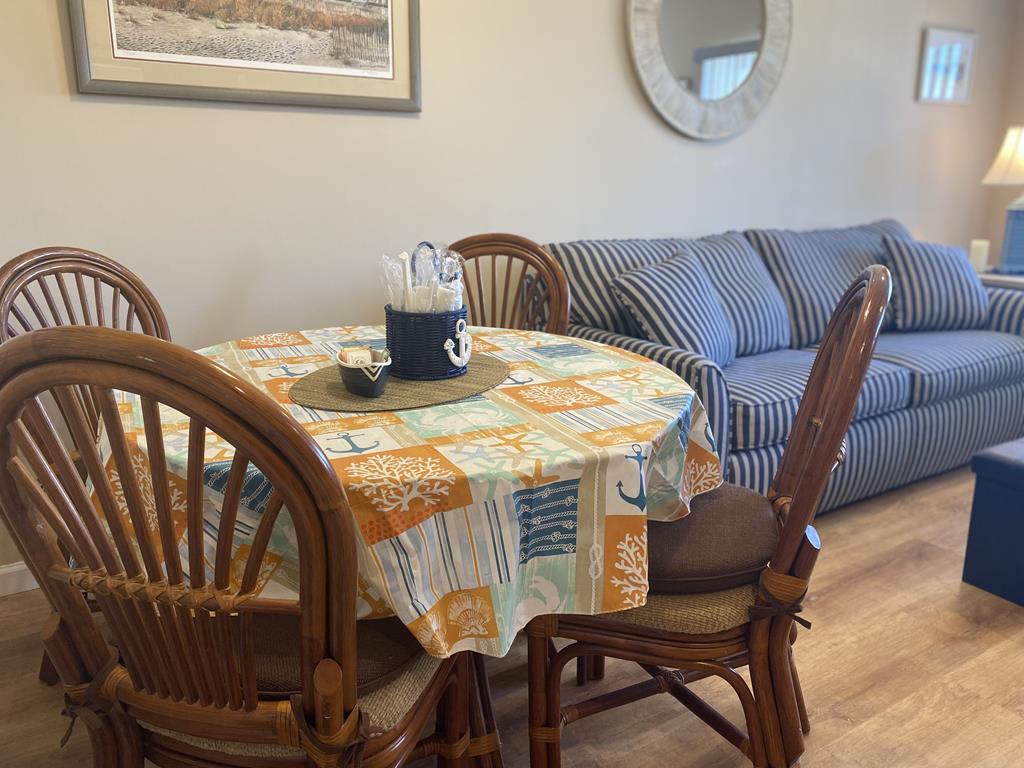 M & M Shore Thing | Photo 10