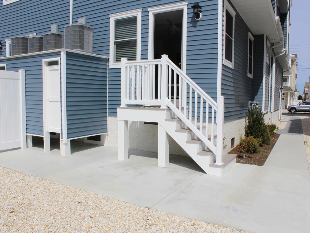 222 78th Street, Sea Isle City (Center)