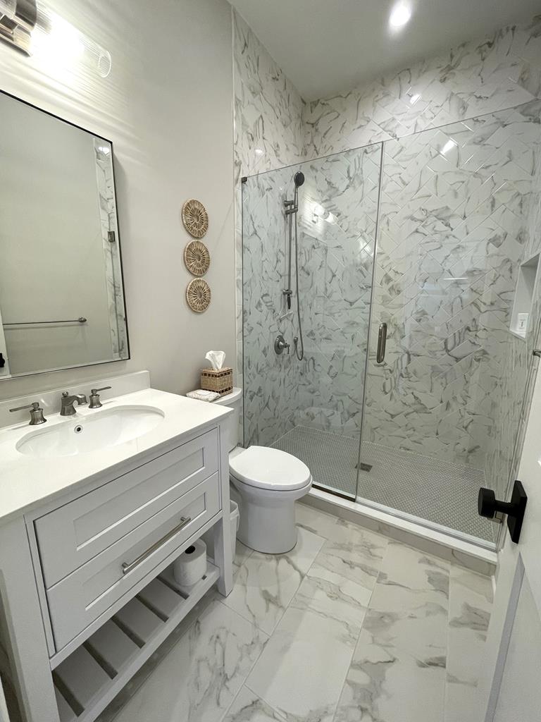 New large luxury beach house with inground pool! | Photo 22