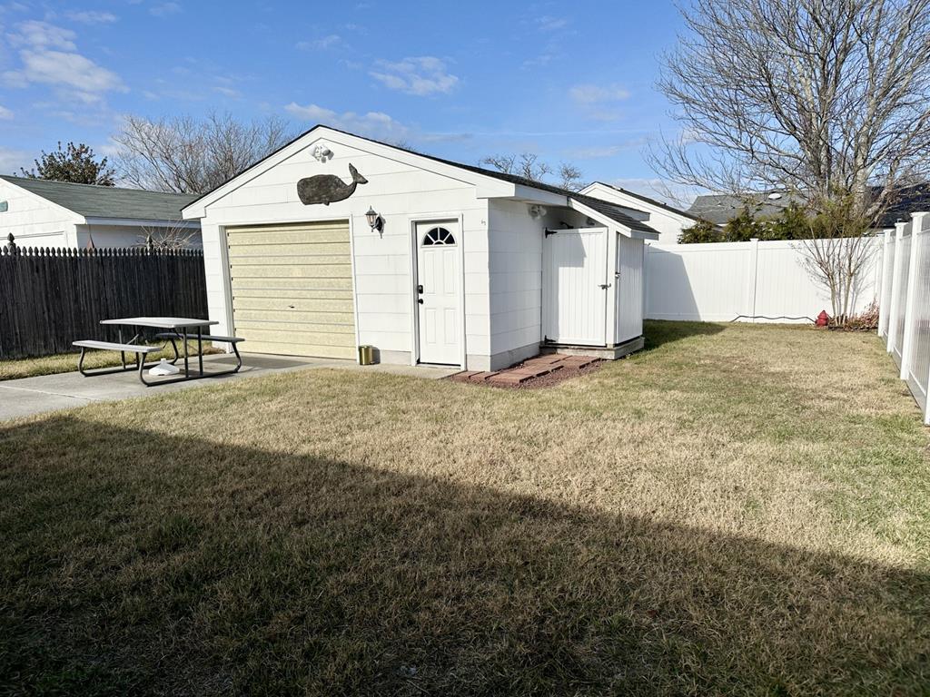 1251 Illinois Ave | Photo 22