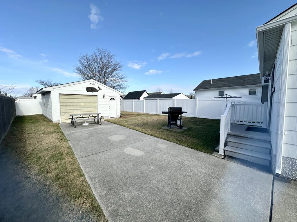 1251 Illinois Ave | Photo 24