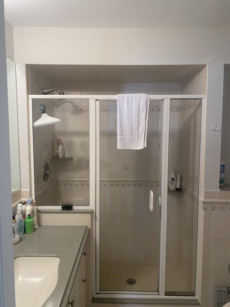 112 E. Marine Lane, The Dunes (Ocean Side)