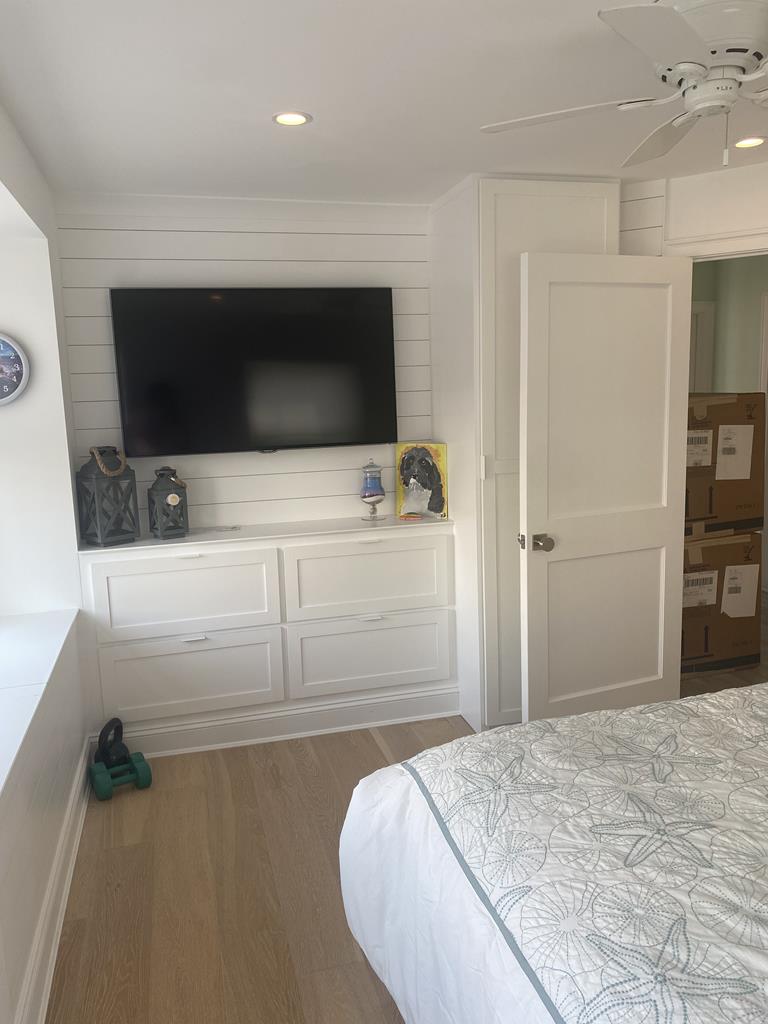 112 E. Marine Lane, The Dunes (Ocean Side)