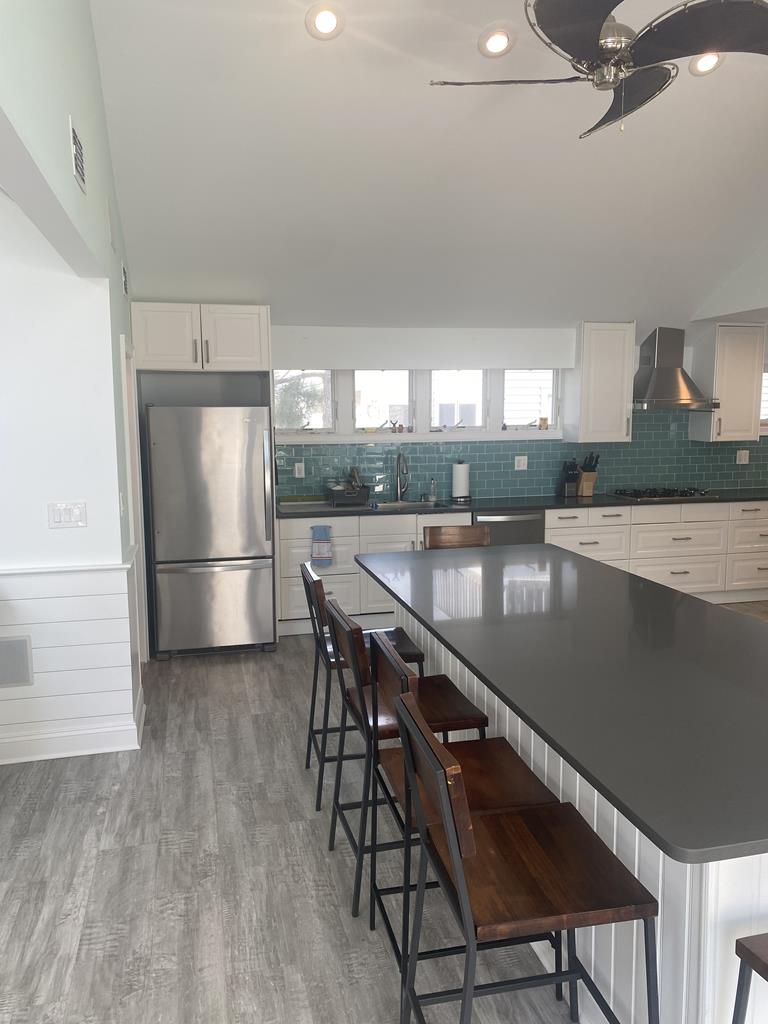 112 E. Marine Lane, The Dunes (Ocean Side)