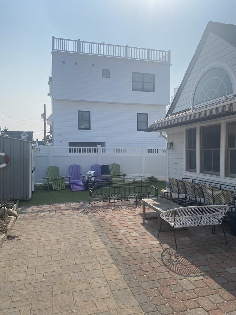 112 E. Marine Lane, The Dunes (Ocean Side)