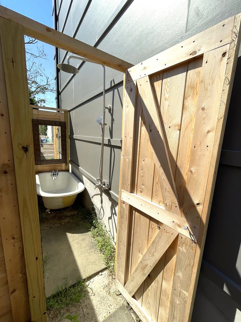 Modern Home at The Point | Photo 30