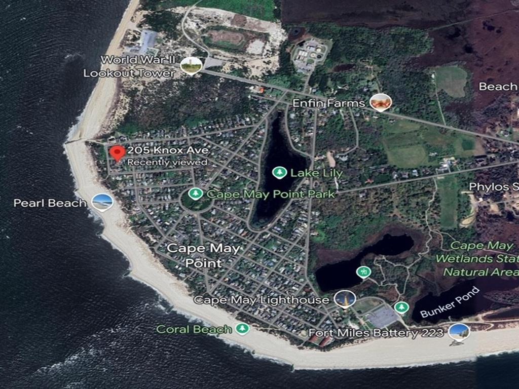 Modern Home at The Point | Photo 36