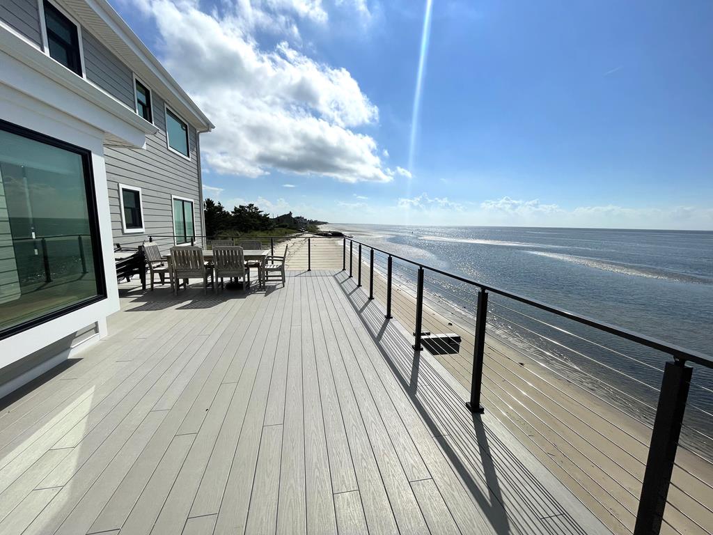 Bayfront, Bay Views, Bay-utiful! | Photo 3