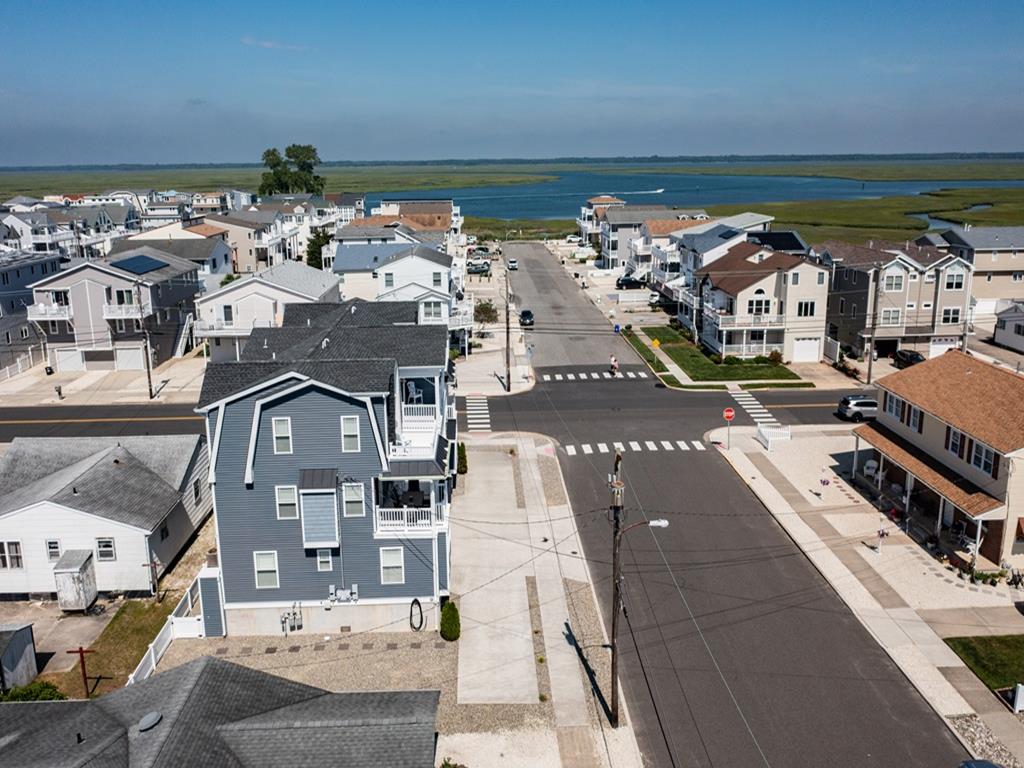142 76th Street, Sea Isle City (Center)