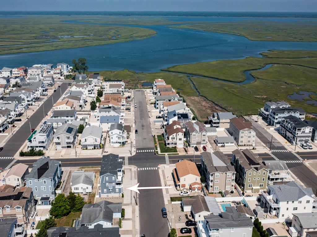 142 76th Street, Sea Isle City (Center)