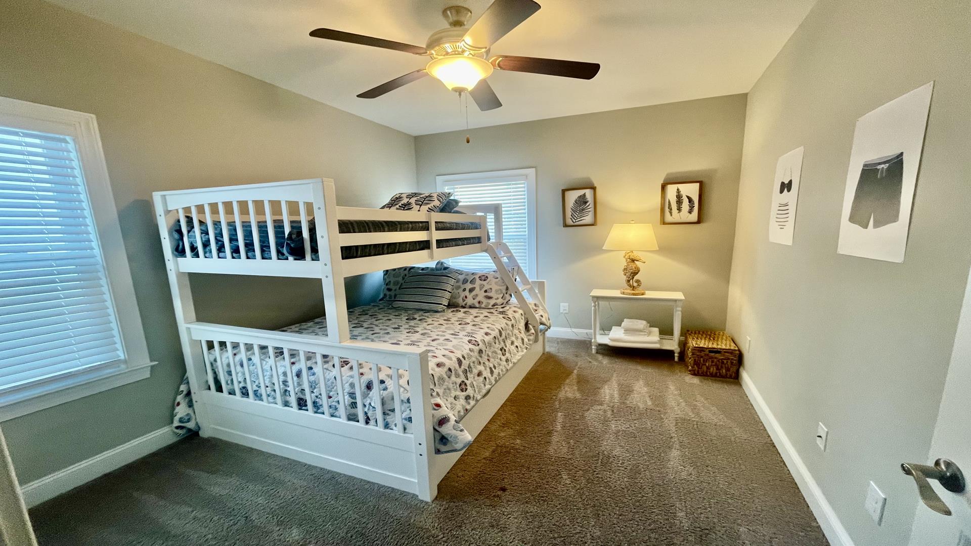 330 East Saint Paul Avenue, Wildwood Crest (Wildwood Crest Beach Side)