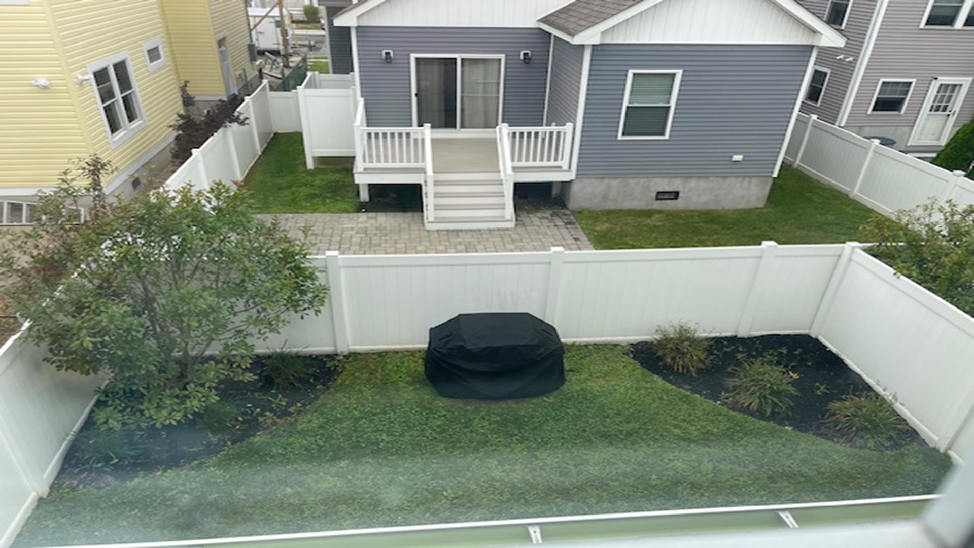 330 East Saint Paul Avenue, Wildwood Crest (Wildwood Crest Beach Side)