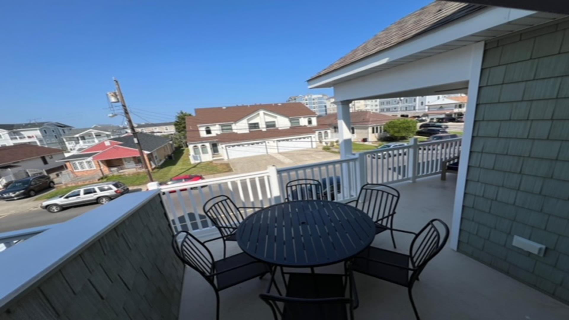 330 East Saint Paul Avenue, Wildwood Crest (Wildwood Crest Beach Side)