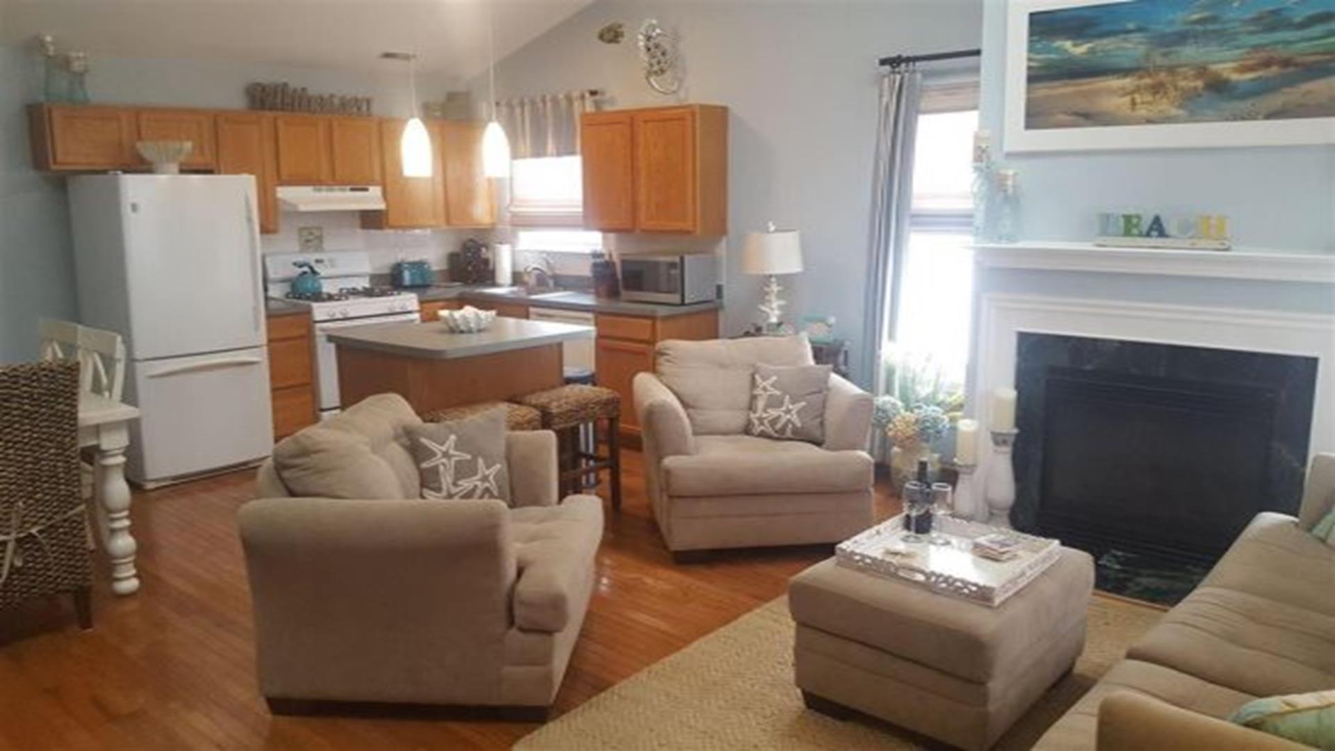 411 East 4th Avenue, North Wildwood (North Wildwood Beach Side)