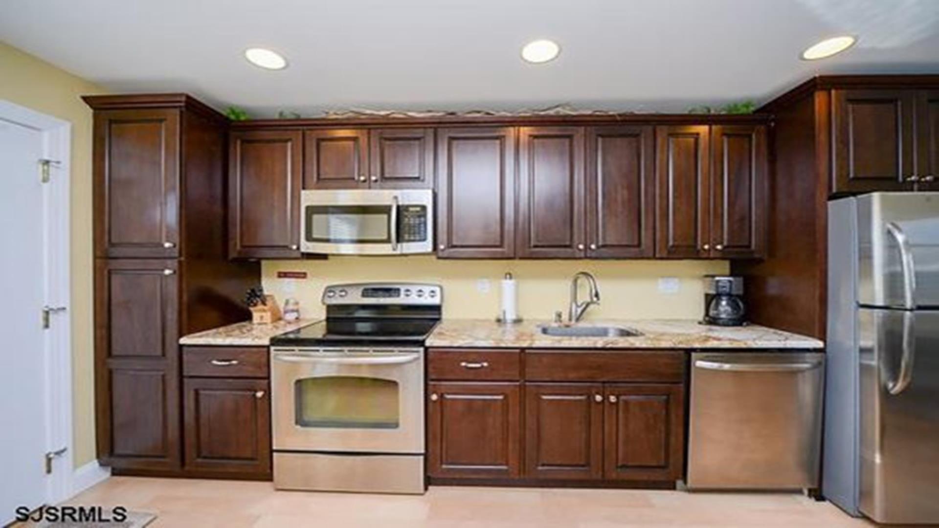 2222 Central Avenue, Ocean City (Goldcoast)