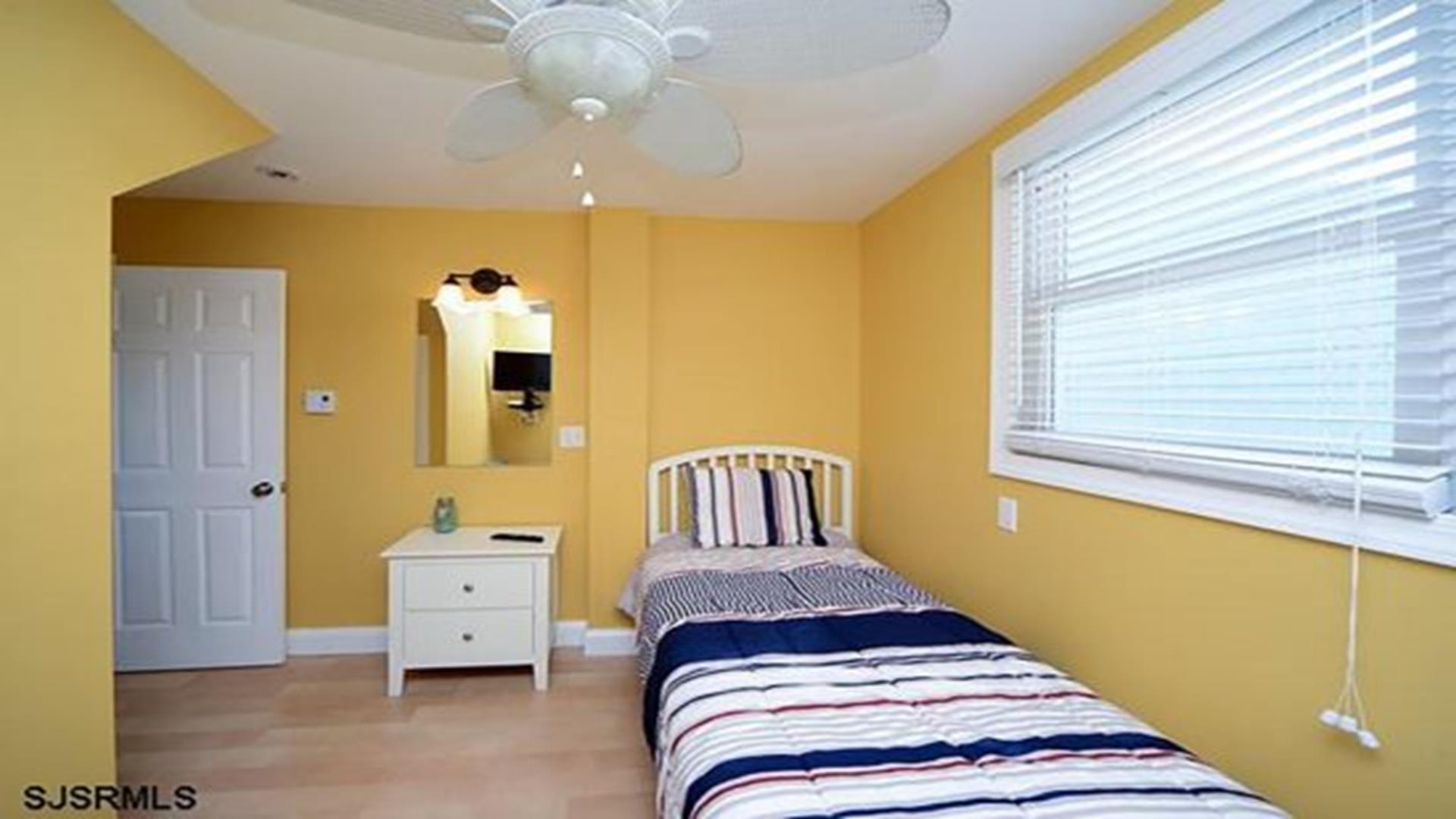 2222 Central Avenue, Ocean City (Goldcoast)