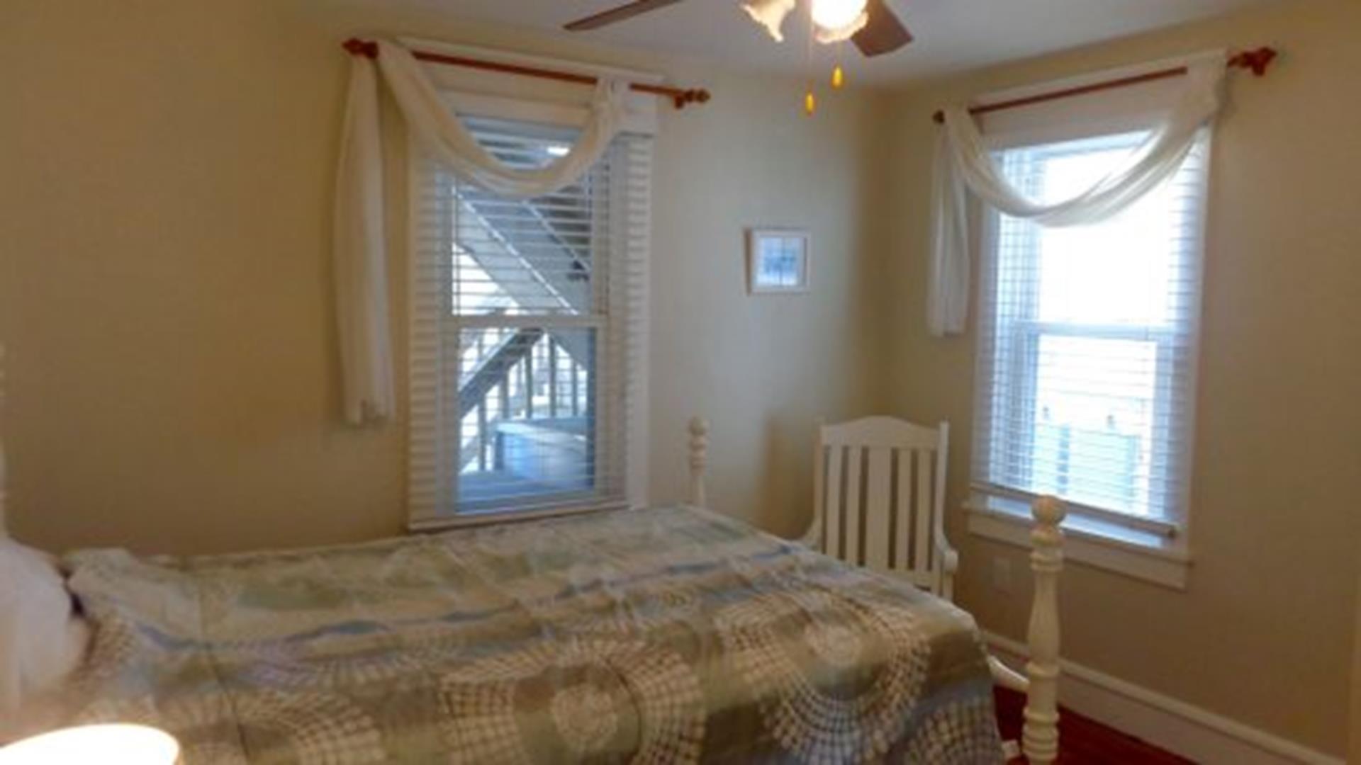 2 Ocean Road, Ocean City (Gardens)