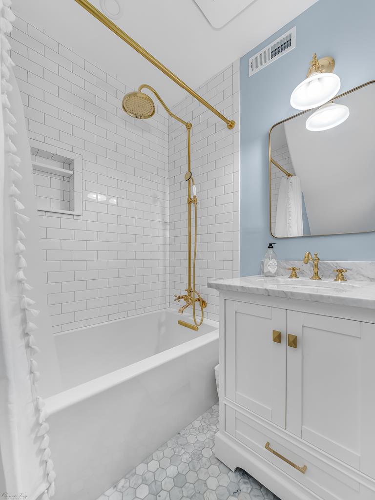 Chic Retreat w/ Private Pool-Steps to Everything! | Photo 25